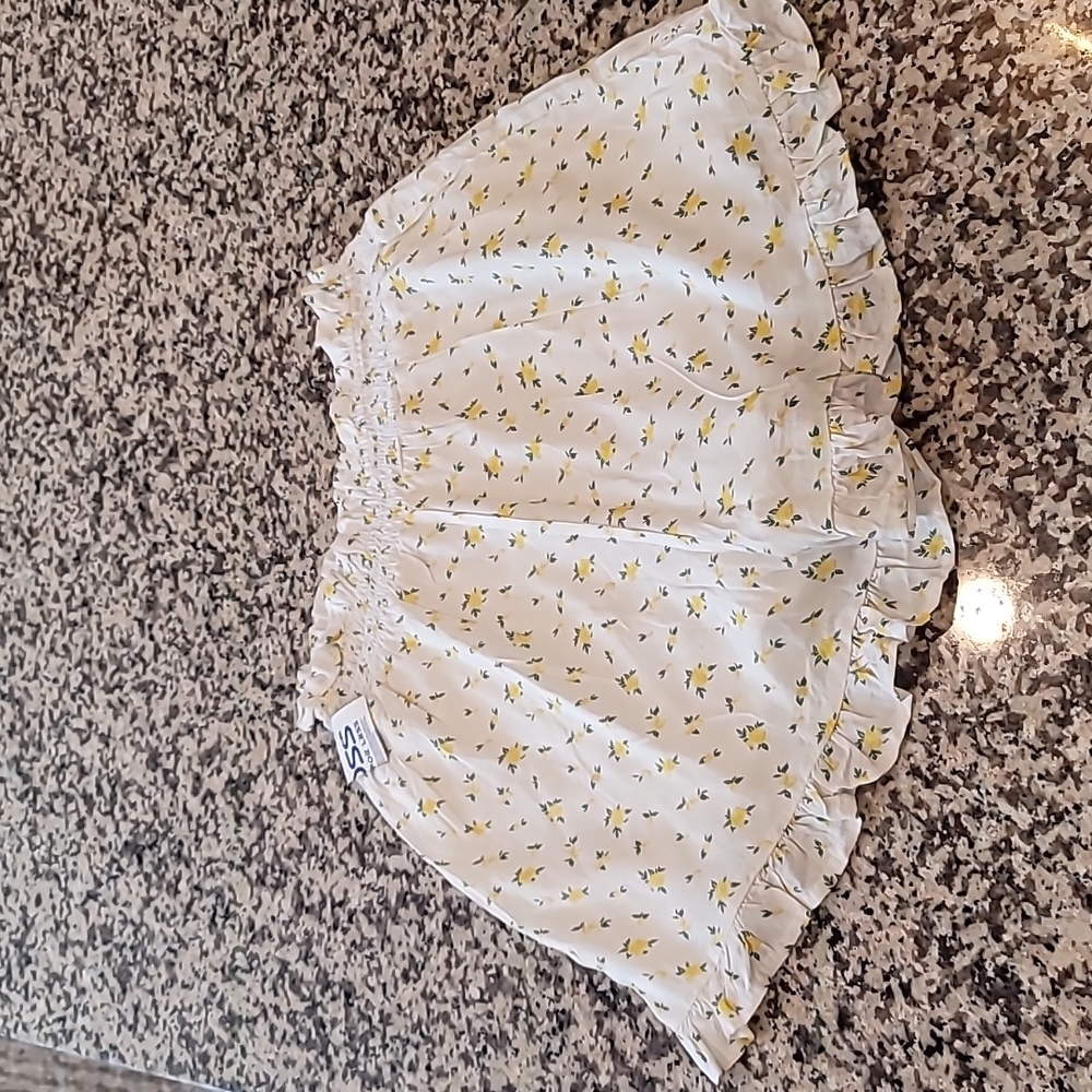 Dizzy Lizzy Floral Lined Shorts - Size L - Picture 5 of 8